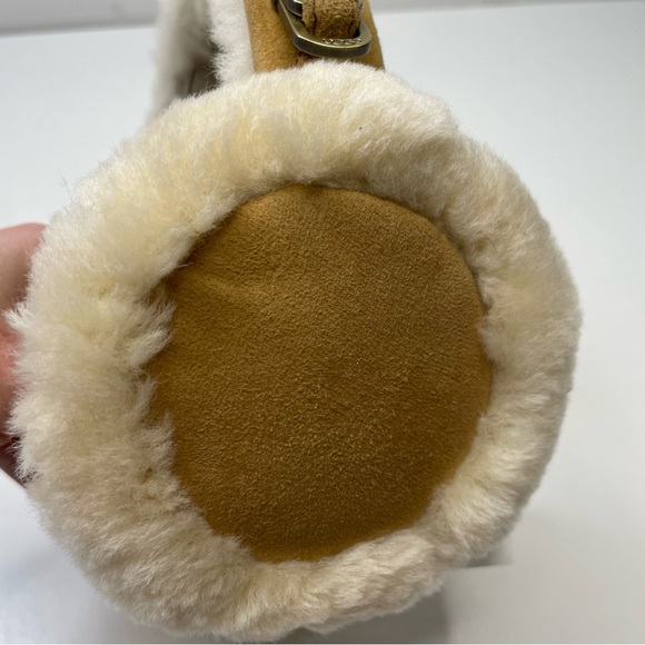 UGG Cream Shearling Earmuffs - Picture 5 of 8